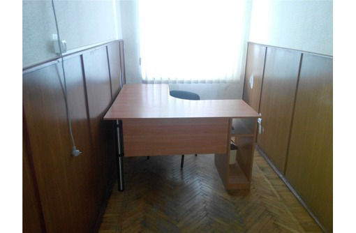 Меблированный Двух-кабинетный Офис в Центре 18 кв.м. - Сдам в Севастополе