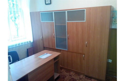 Меблированный Двух-кабинетный Офис в Центре 18 кв.м. - Сдам в Севастополе