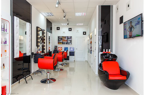 В имидж-студию "Формула красоты" требуется мастер-парикмахер - Красота, фитнес, спорт в Севастополе