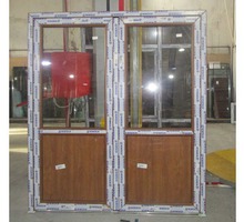 Двухстворчатые двери из металлопластика - Входные двери в Гурзуфе