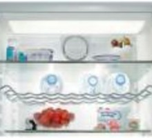 Решетка -гирлянда для бутылок холодильника Liebher - Холодильники в Крыму