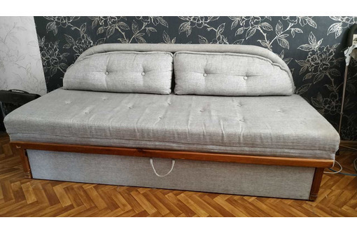 Куплю современный диван б.у. - Мягкая мебель в Севастополе