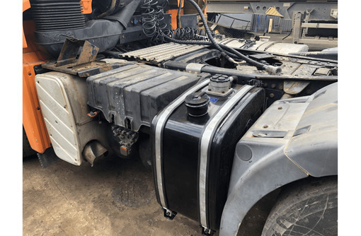 Установка гидравлики на тягач - Ремонт грузовых авто в Севастополе
