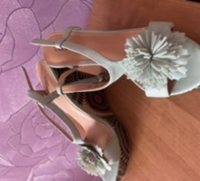 Продаются босоножки - Женская обувь в Крыму
