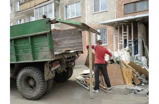 Вывоз, вынос строительного мусора, хлама, старой мебели, спиленных деревьев, старой листвы и т.д. - Вывоз мусора в Севастополе
