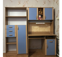 Продаётся стенка в детскую комнату! 8000₽ - Мебель для спальни в Черноморском
