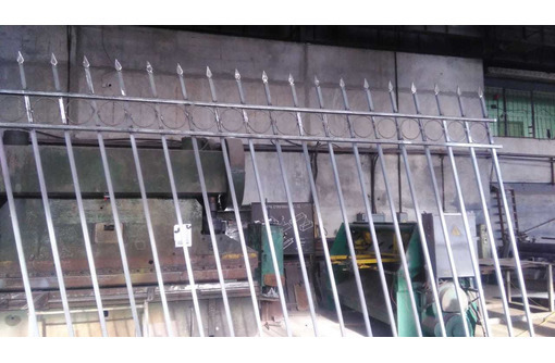 Забор (ограждение) из металлических секций. навесы для машин, ворота, лестницы, ограждения . - Металлические конструкции в Севастополе
