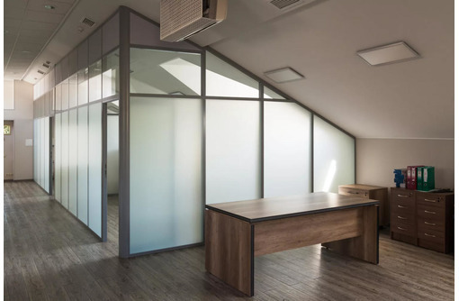 Офисные и домашние перегородки из стекла и пластика - оптимальное решение для перепланировки - Межкомнатные двери, перегородки в Алупке