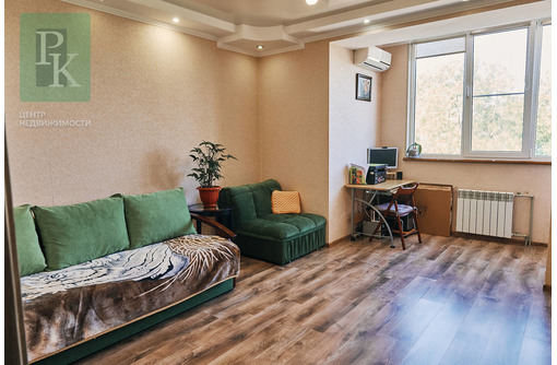 Продается 2-к квартира 63.6м² 3/6 этаж - Квартиры в Севастополе