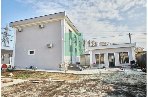 Продаю дом 168м² на участке 5 соток - Дома в Севастополе
