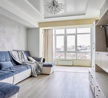 Продаётся видовая 3-комнатная квартира 90 м.кв. в новом доме на ул. Новороссийская 5 - Квартиры в Севастополе