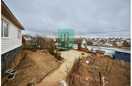 Продажа дома 100м² на участке 8 соток - Дома в Севастополе