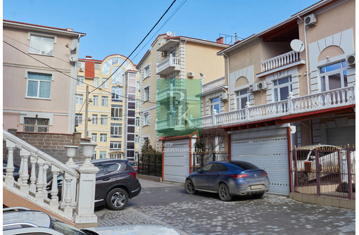 Продам 2-к квартиру 95м² 2/4 этаж - Квартиры в Севастополе