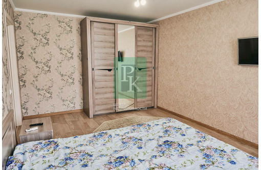 Продажа 2-к квартиры 60м² 1/10 этаж - Квартиры в Севастополе