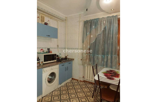 Продаю 2-к квартиру 42м² 3/5 этаж - Квартиры в Севастополе