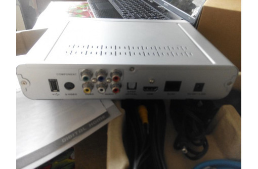 В упаковке Smart-IP TV D-Link Dib-120\ HDMI\ USB - Прием ТВ-сигнала в Евпатории