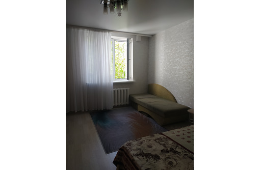 Сдам посуточно или помесячно 3-х комнатную в отличном состоянии ул. Кесаева - Аренда квартир в Севастополе