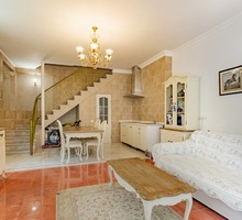 Продажа 4-комнатной 2-уровневой квартиры 127 м.кв. на Античном пр-те, 18 - Квартиры в Севастополе