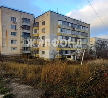 Продается 1-к квартира 37.50м² 1/5 этаж - Квартиры в Феодосии
