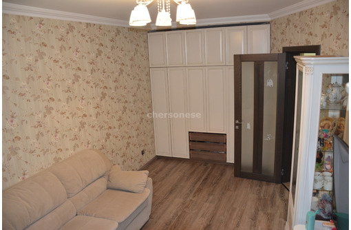 Продам 3-к квартиру 118м² 4/6 этаж - Квартиры в Севастополе