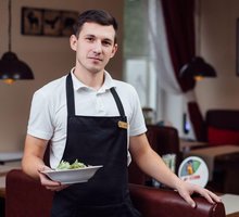 В кафе «Старый город» требуется официант - Бары / рестораны / общепит в Крыму