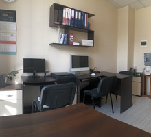 Продам мебель офисную на три рабочих места цвет венге светлый/венге темный - Мебель для офиса в Севастополе