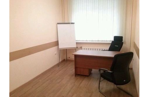Офис в районе ТЦ "МУССОН" - состоит из одного кабинета, площадь 12 кв.м. - Сдам в Севастополе