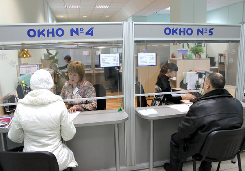 В Крыму до нового года откроют 10 центров оформления документов