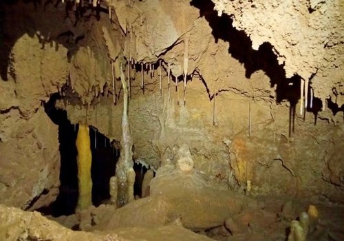 В Крыму спелеологи обнаружили новую пещеру 