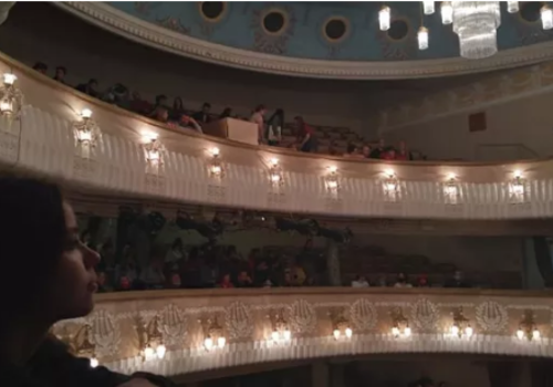 Крымские театры покажут бесплатные спектакли в День народного единства