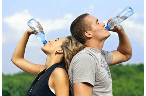 Три причины не пить много воды
