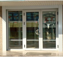 Алюминиевые двери в Сочи и Адлере - Двери межкомнатные, перегородки в Сочи