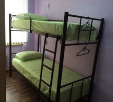 Кровати двухъярусные, односпальные на металлокаркасе для гостиниц, хостелов, баз отдыха - Мебель для спальни в Геленджике