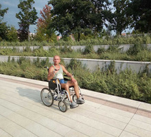Прокат инвалидных колясок в парке Сергея Галицкого - Бизнес и деловые услуги в Краснодаре