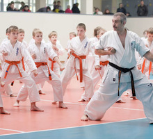 Набор в секцию каратэ Киокушинкай - Детские спортивные клубы в Краснодарском Крае