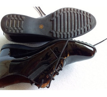 Туфли женские, лакированные, кожаные, со шнурками бу в отл. состоянии - Женская обувь в Краснодарском Крае
