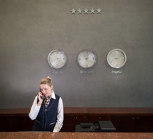 ​Администратор в отель Прага (ресепшен) - Гостиничный, туристический бизнес в Краснодаре