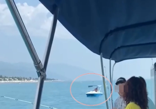 Секс на катамаране в море сняли на видео в Сочи 