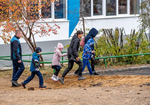 Можно получить больше 80 тысяч: в России изменился порядок выплат пособия на детей от 8 до 17 лет